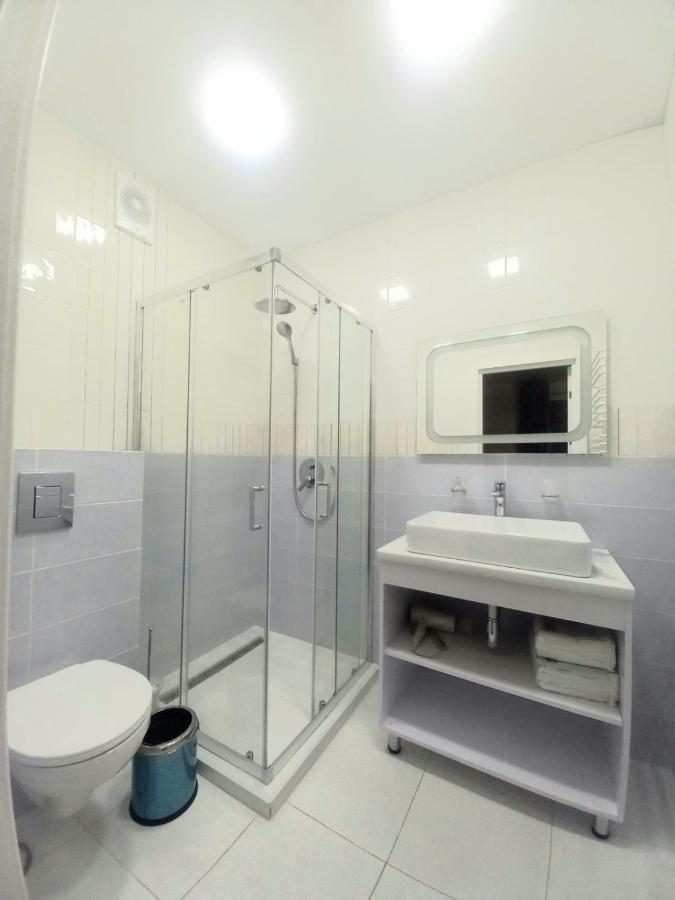 Отель Monblan Yablunytsya Ngoại thất bức ảnh